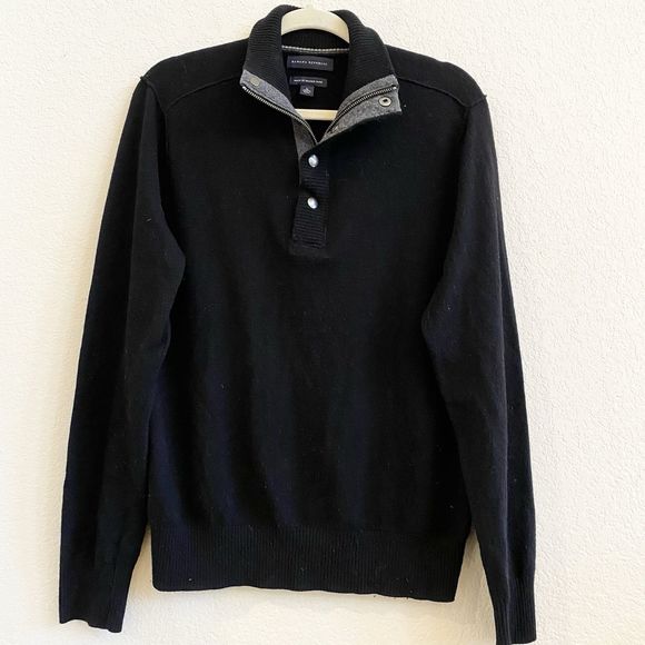 Banana Republic Mens Black Long Sleeve Pullover Sweater M Italian Merino Wool‎ - Picture 1 of 9